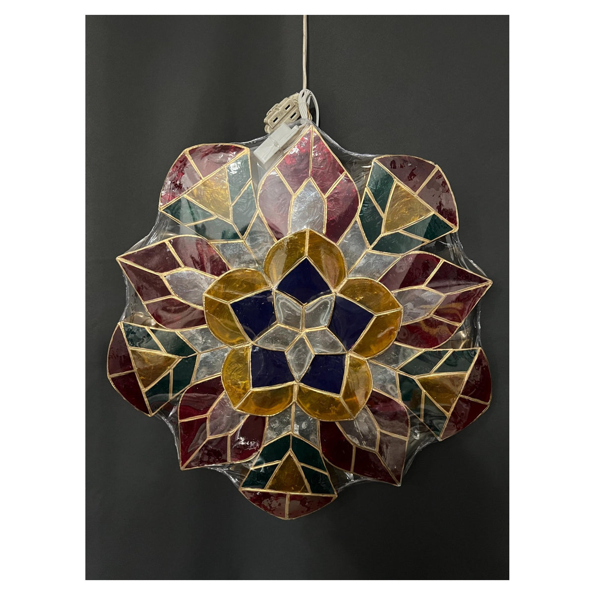 Sampabell Design Capiz Parol – Colored LED Christmas Filipino Lantern